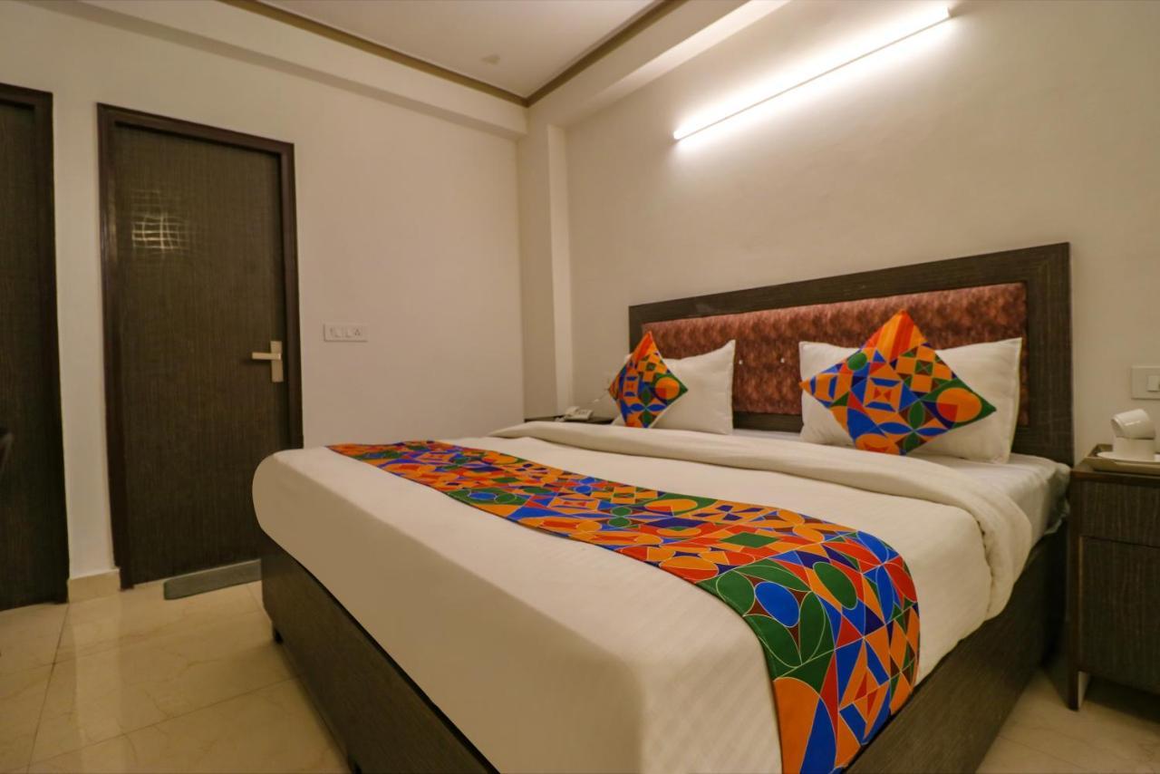 Hotel Fabexpress Dolphin International Near Delhi Airport Nowe Delhi Zewnętrze zdjęcie