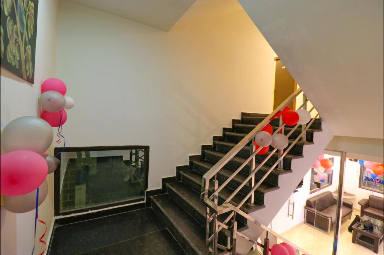 Hotel Fabexpress Dolphin International Near Delhi Airport Nowe Delhi Zewnętrze zdjęcie